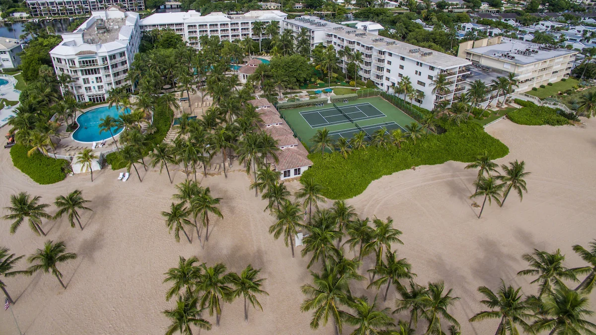 Lago Mar Resort And Club Hotel